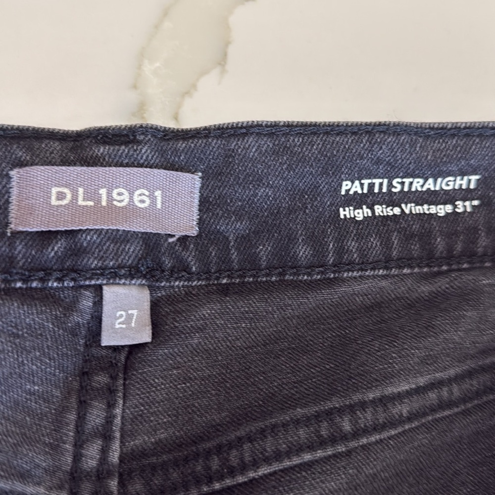 Jeans - Picture 2 of 2